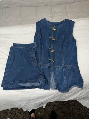 SHEIN Blue Denim Jean Shorts and Vest Set